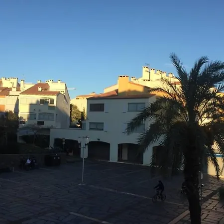 Nice Studio On The Edge Of The Port Of Cap D'agde Agde
